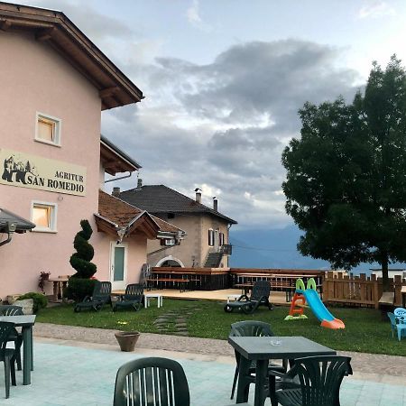 San Romedio Agriturismo Romeno Exterior photo